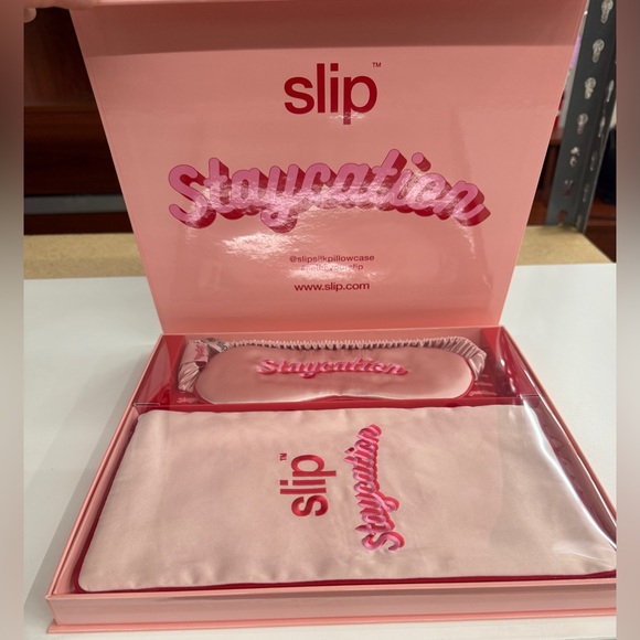 Slip Pink Limited Edition Set - Picture 2 of 5